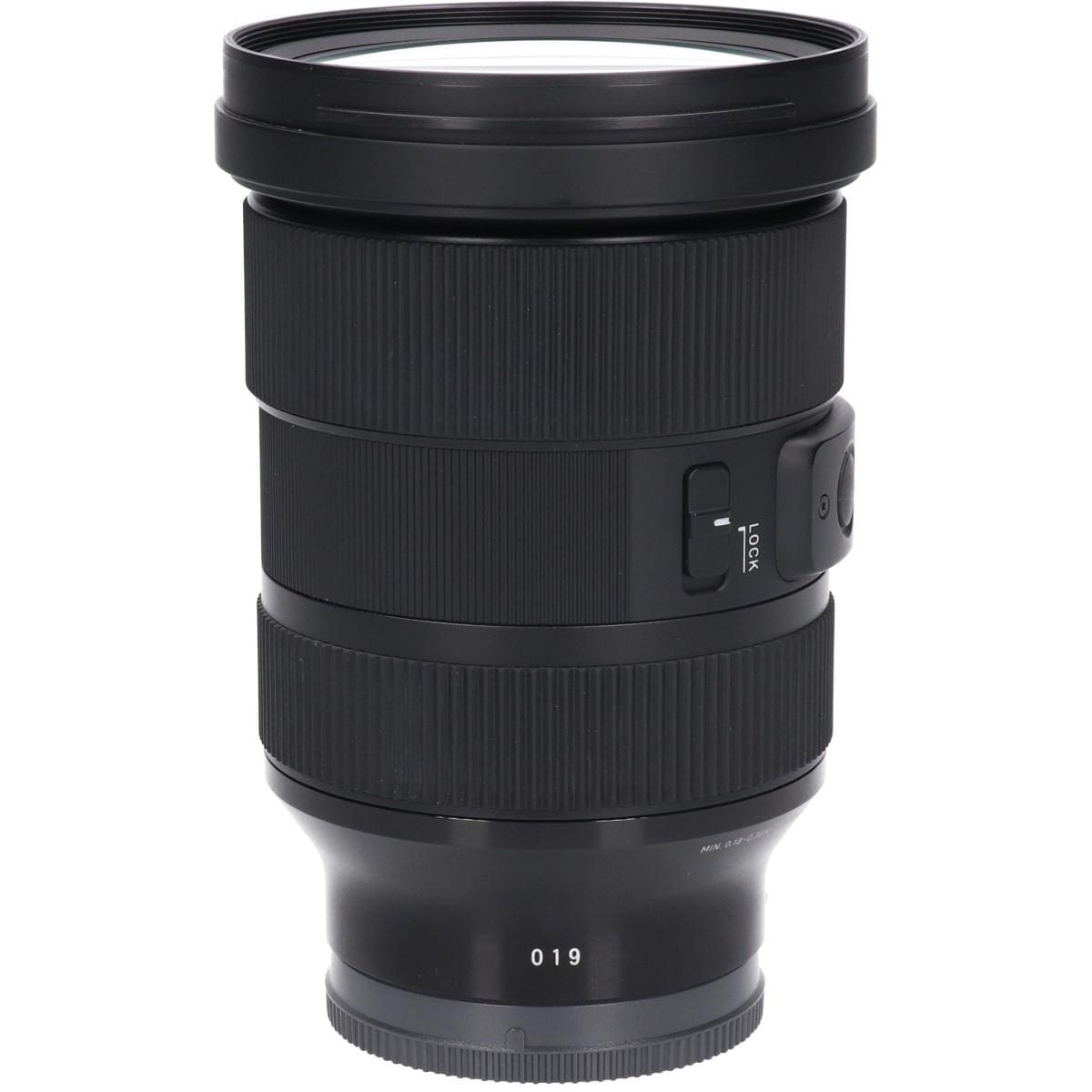 （Ａ）ソニーＥ２４－７０ｍｍ　Ｆ２．８ＤＧ　ＤＮ