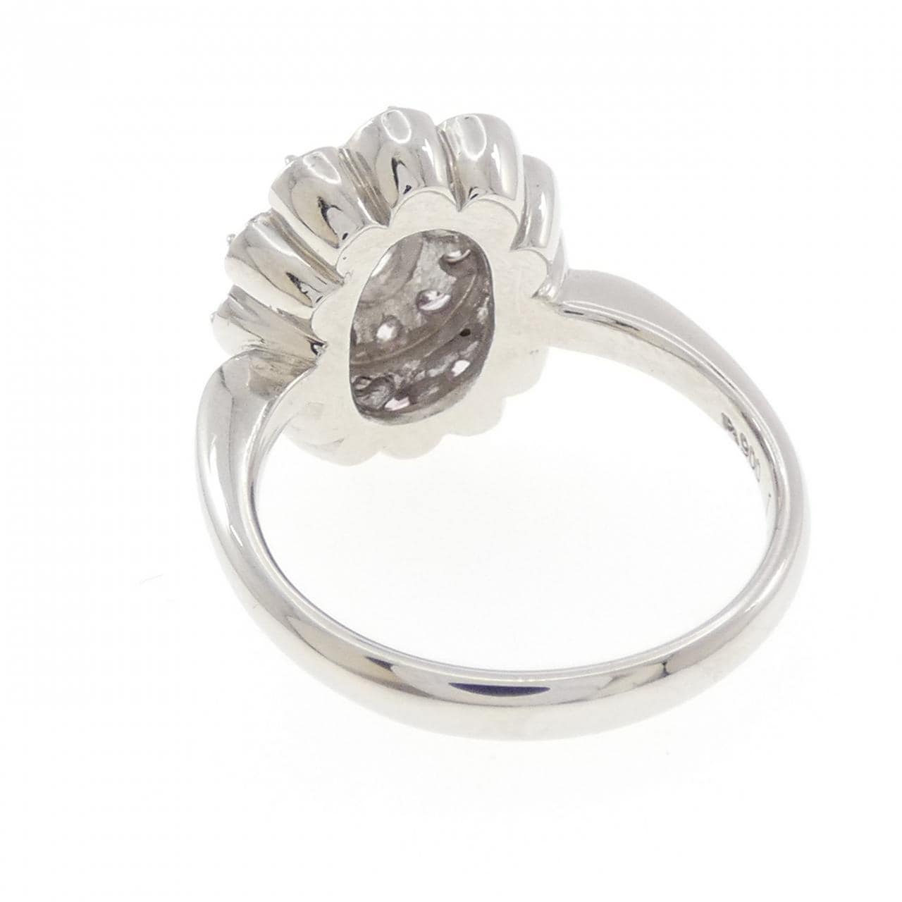 PT900 ダイヤモンド リング 0.718CT VLP I1 オーバルカット