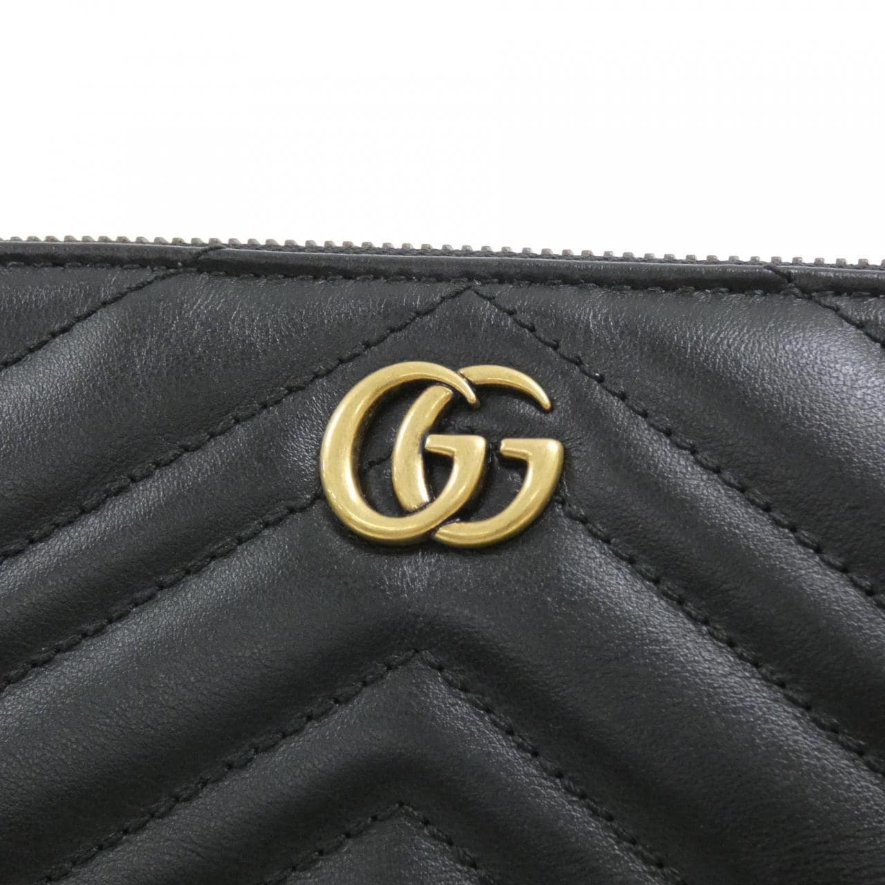 グッチ GG MARMONT 523369 DTDHT ショルダーバッグ