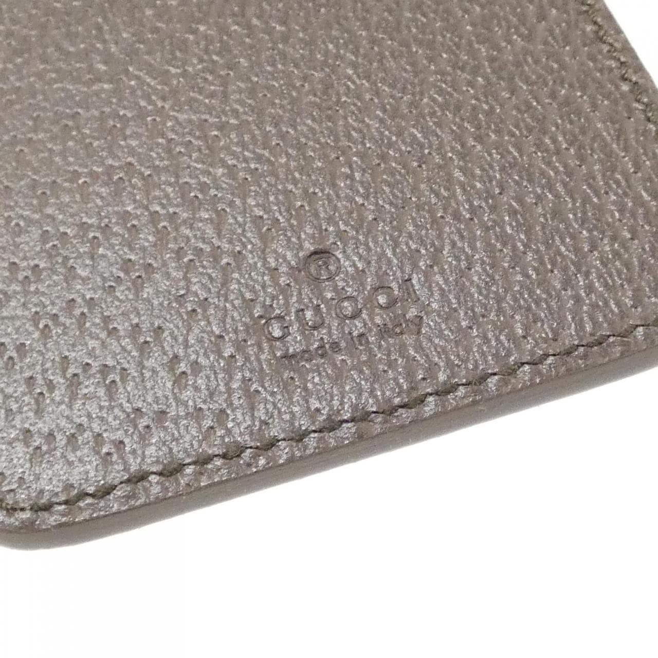 【未使用品】グッチ 817197 FACQC カードケース