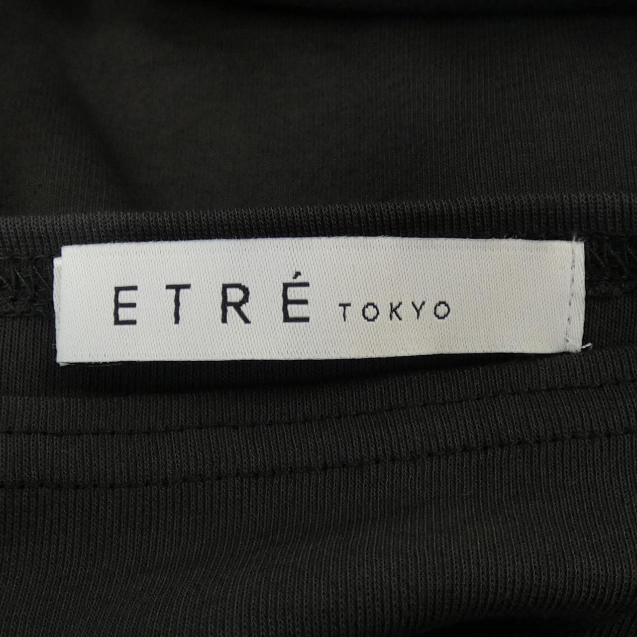 ETRE TOKYO上衣