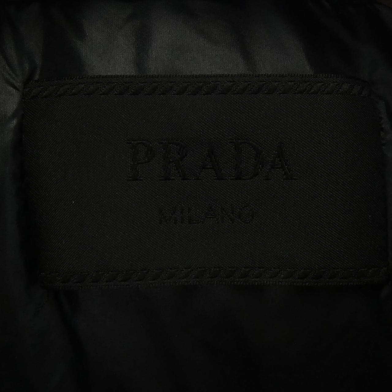 プラダ PRADA ダウンベスト