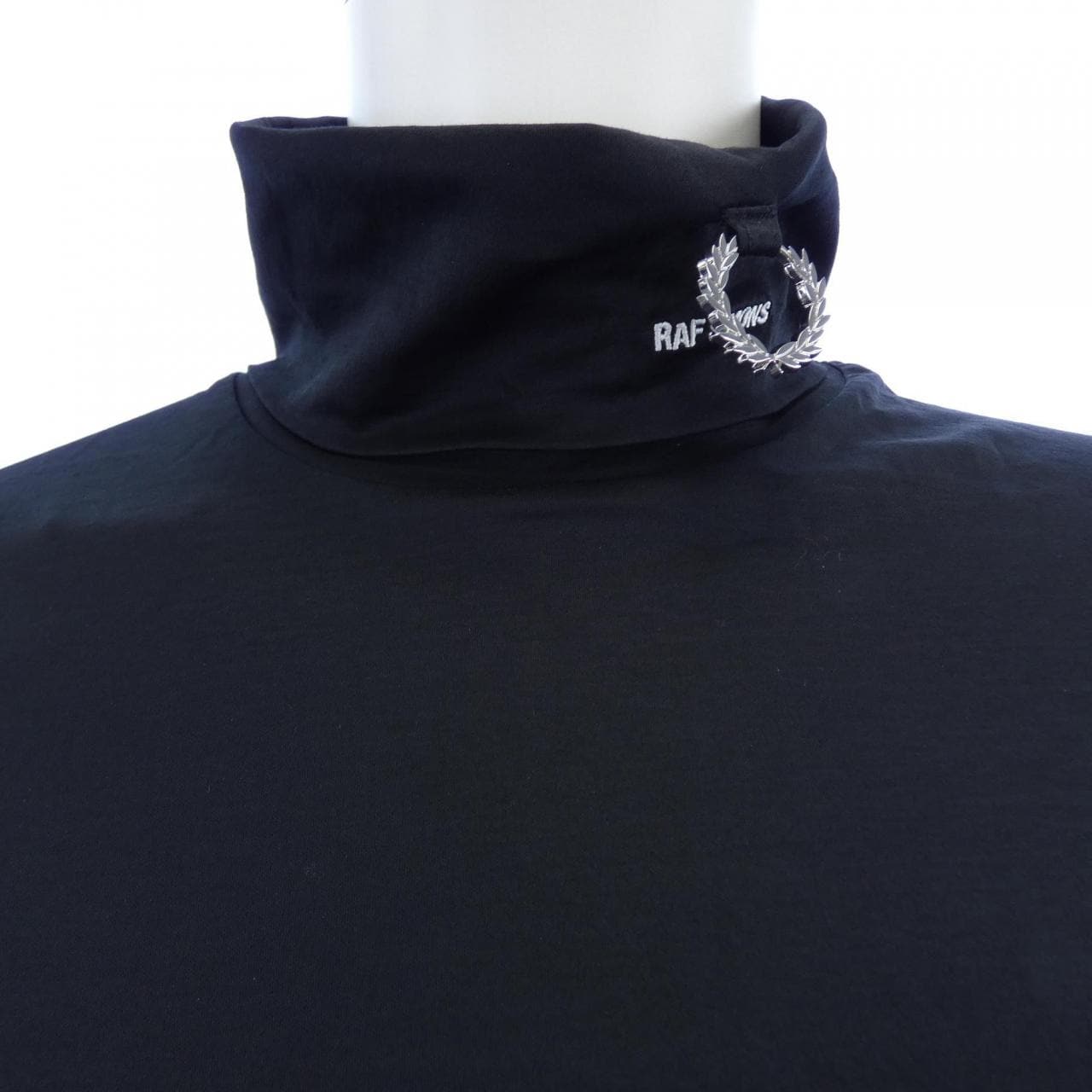 ラフシモンズ RAF SIMONS FRED PERRY トップス