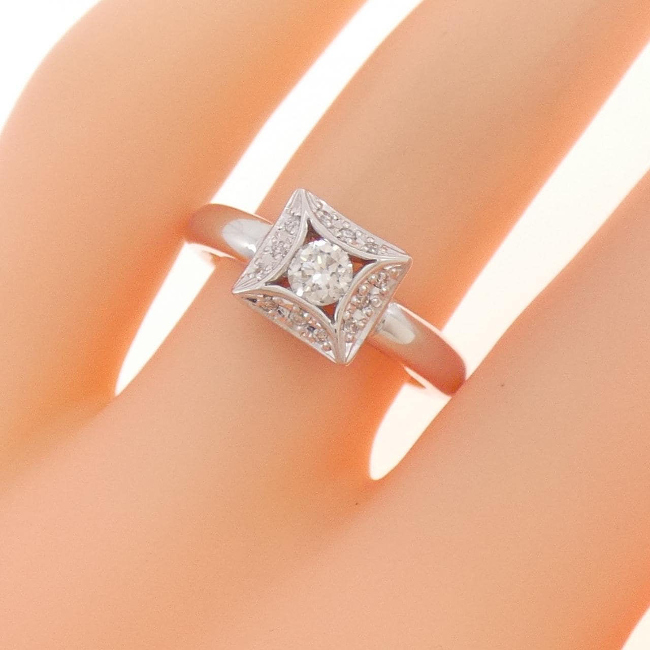 K18WG ダイヤモンド リング 0.20CT