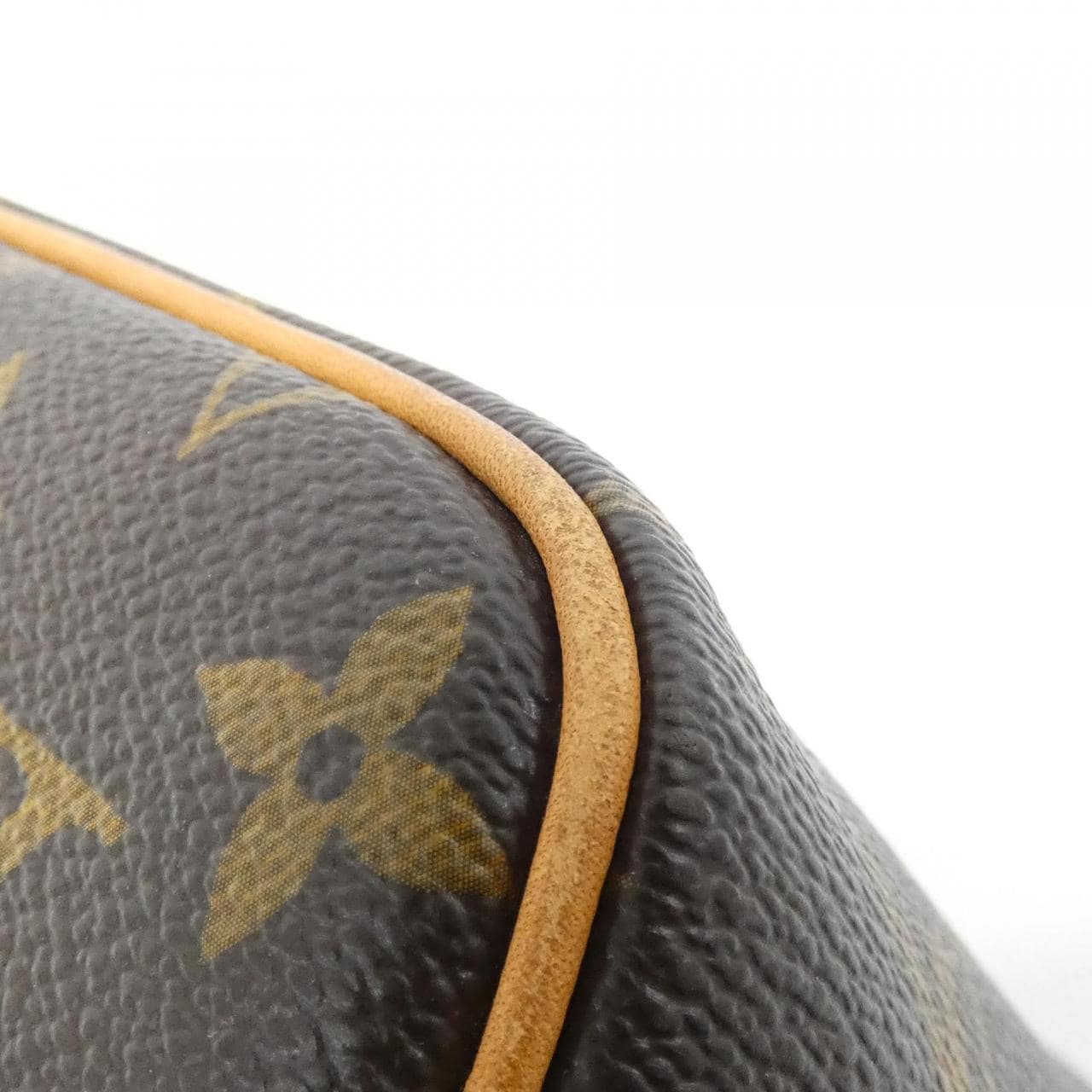 ルイヴィトン モノグラム バティニョール ヴェルティカル M51153 ショルダーバッグ