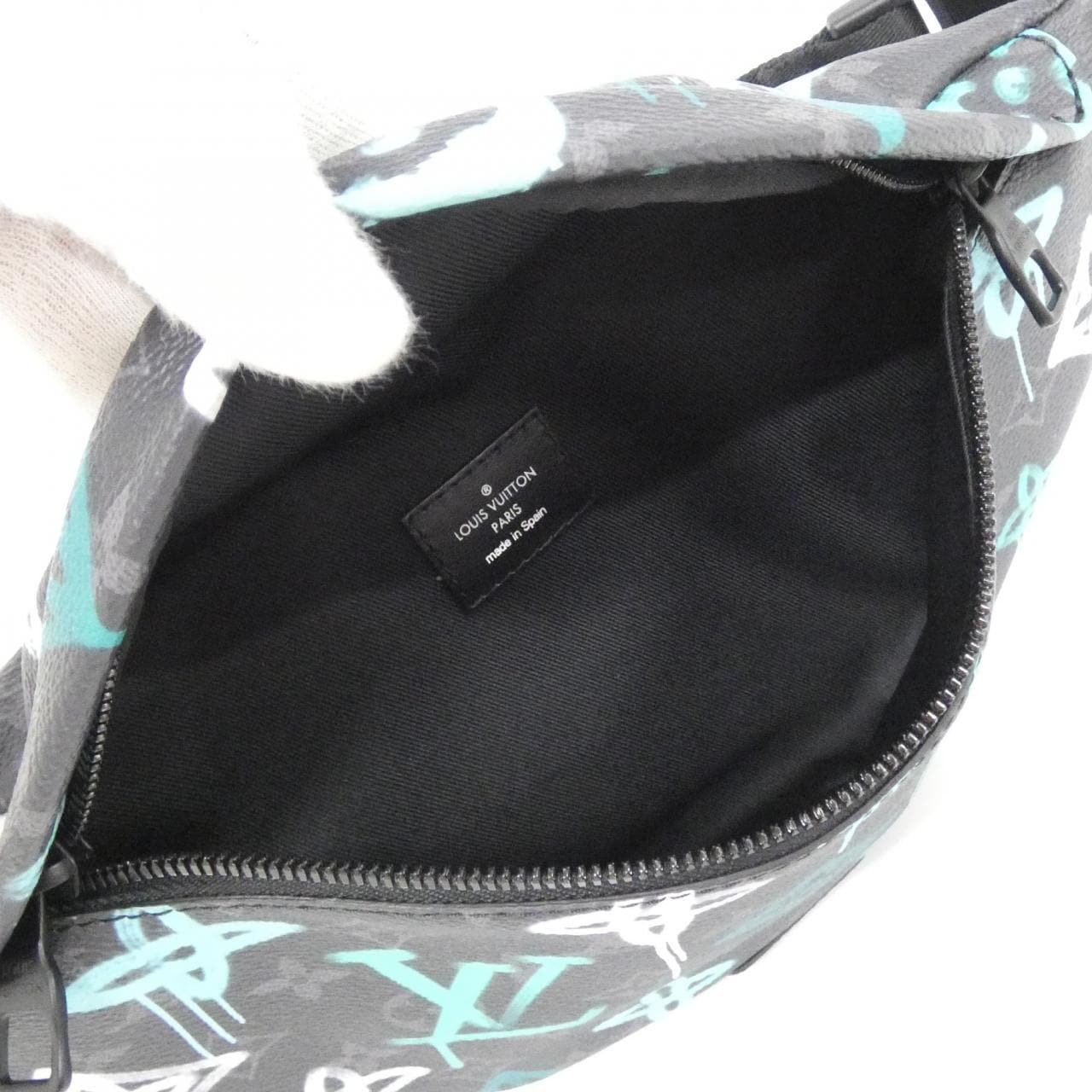 ルイヴィトン モノグラム エクリプス(LVグラフィティ ヴェール) ディスカバリー バムバッグ PM M21397 ショルダーバッグ