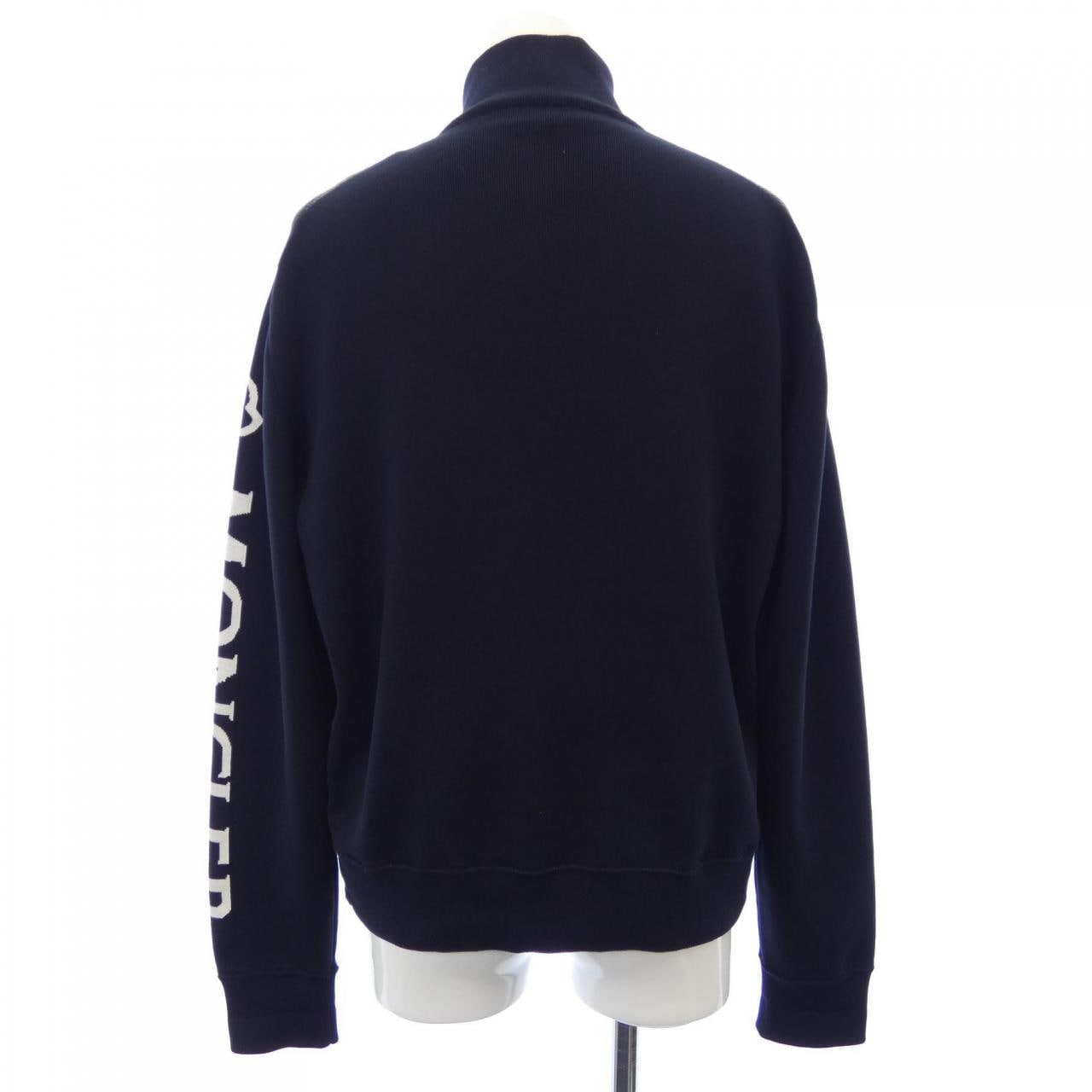 モンクレール MONCLER ダウンジャケット