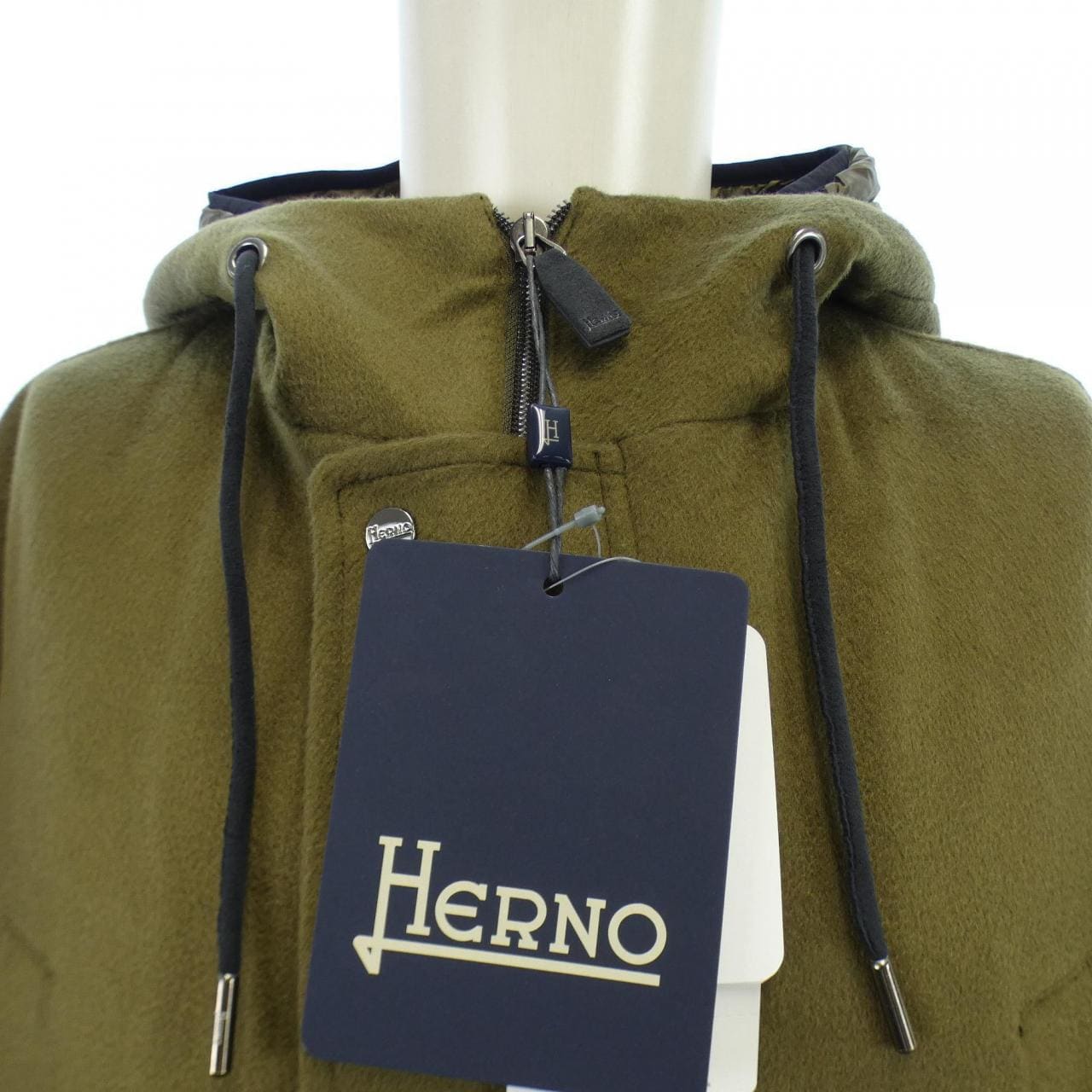 ヘルノ Herno ダウンブルゾン
