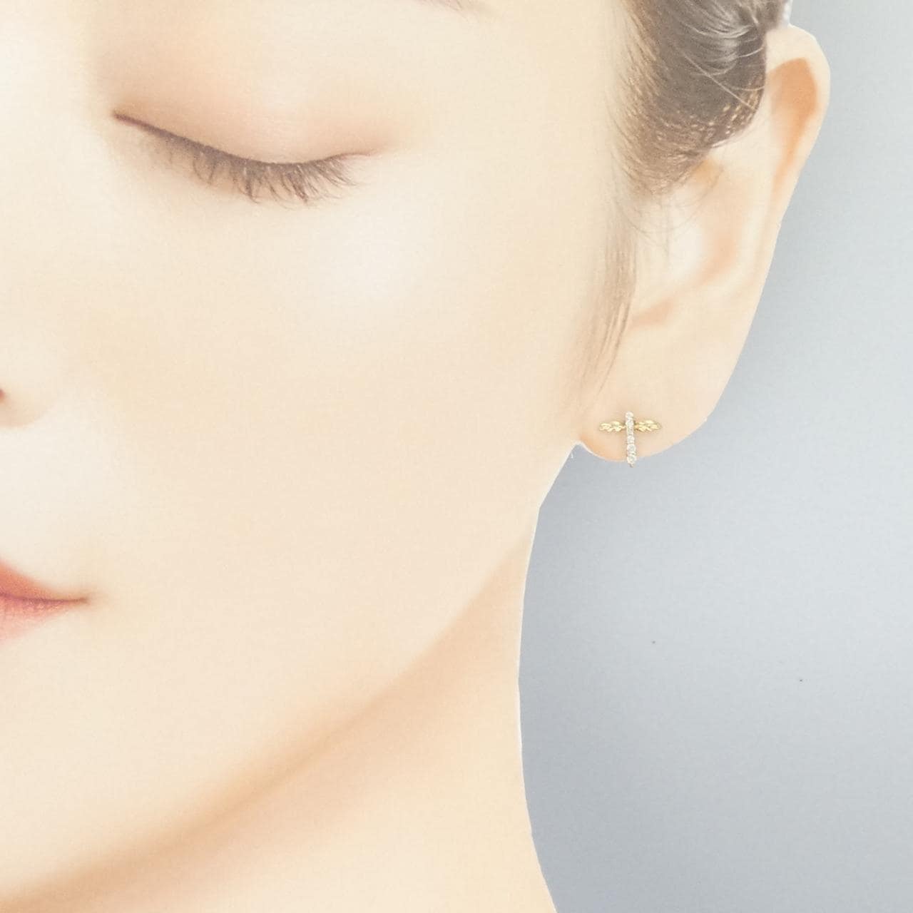 K18YG ダイヤモンド ピアス 0.09CT