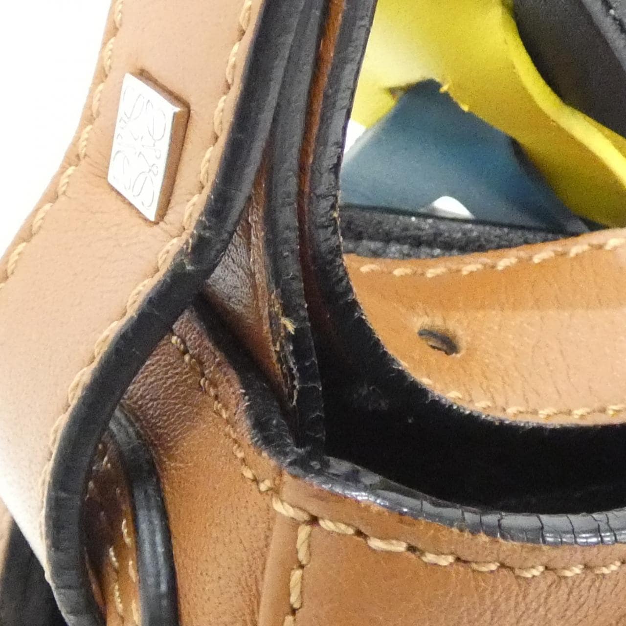 ロエベ V バケット 303 30 N14 ショルダーバッグ