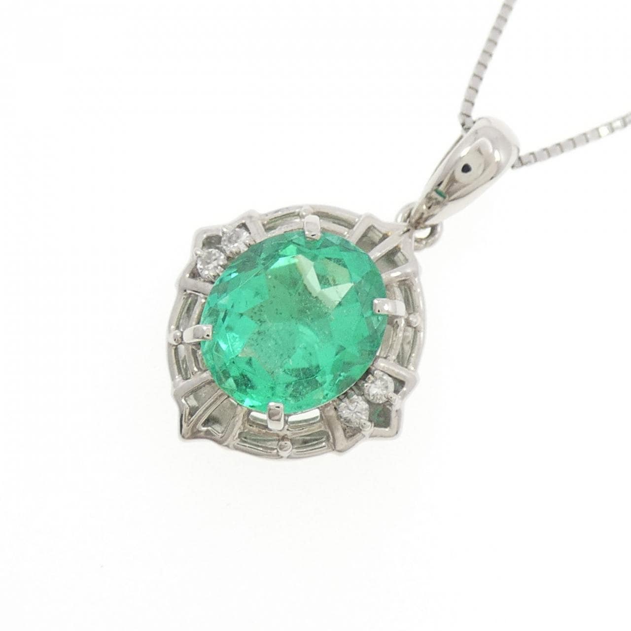 PT900/PT850 エメラルド ネックレス 2.180CT