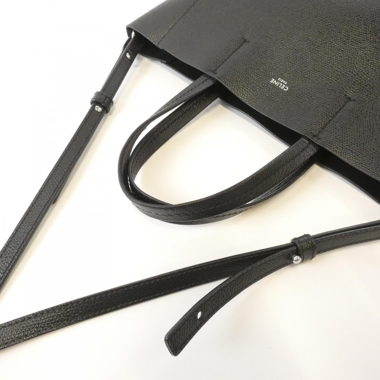 セリーヌ バーティカル カバ スモール 189813XBA バッグ
