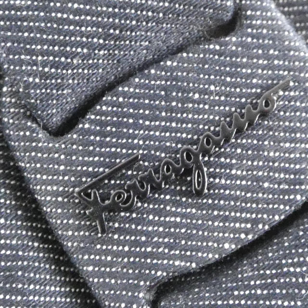 サルヴァトーレフェラガモ 21 0363 バッグ