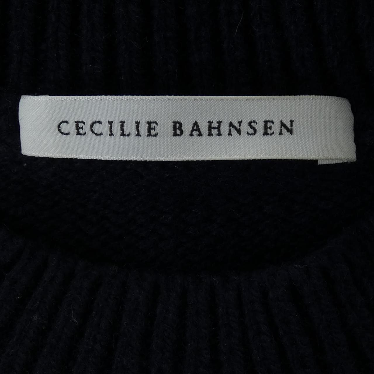 セシリーバンセン CECILIE BAHNSEN ニット