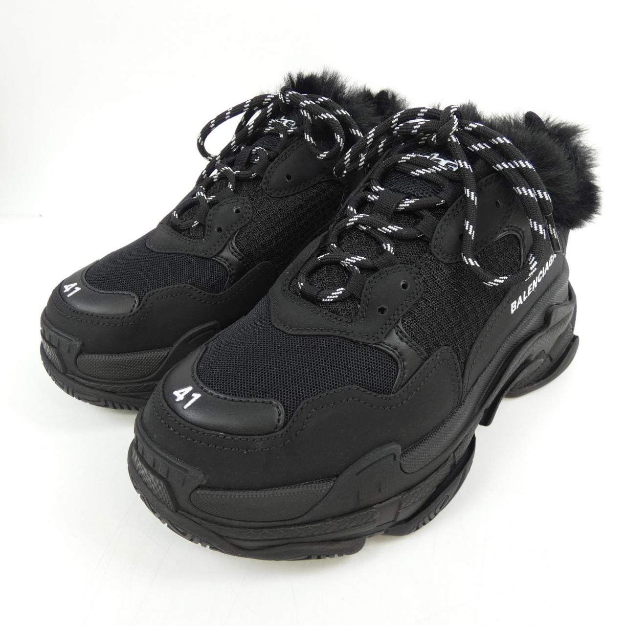 バレンシアガ BALENCIAGA TRIPLES 668563 スニーカー