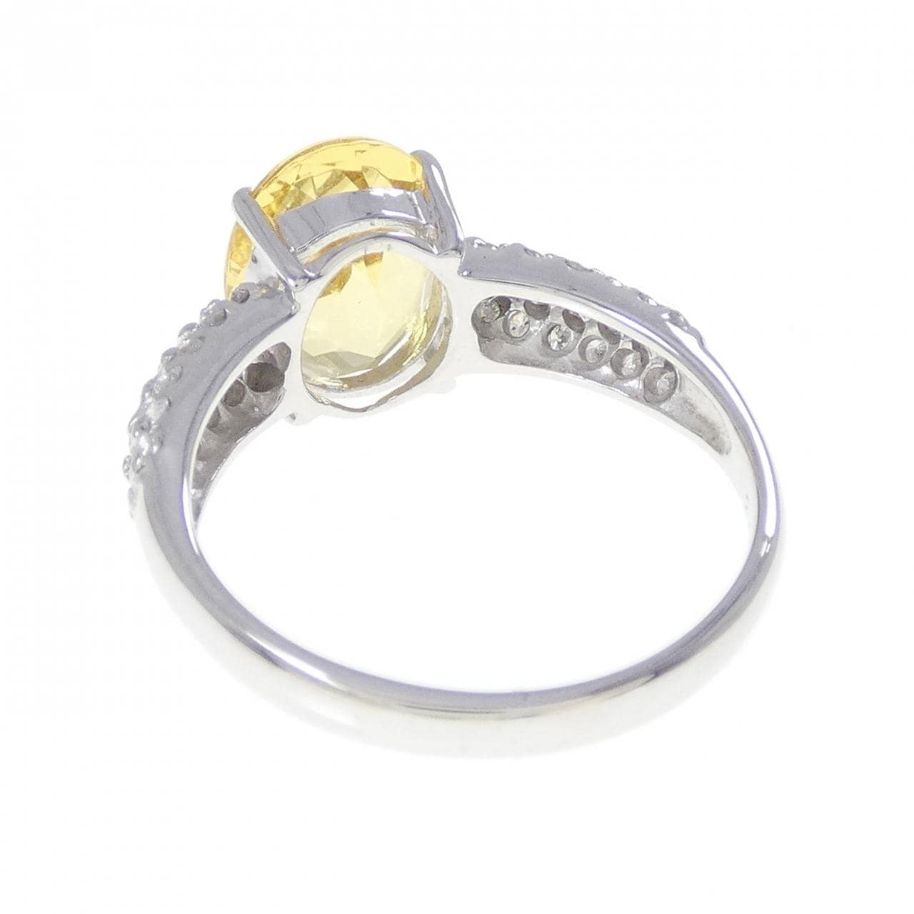 K18WG ベリル リング 2.0CT