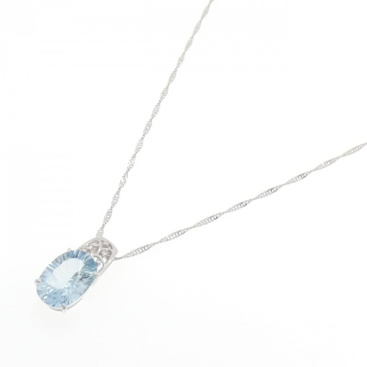 K18WG ブルートパーズ ネックレス 6.64CT