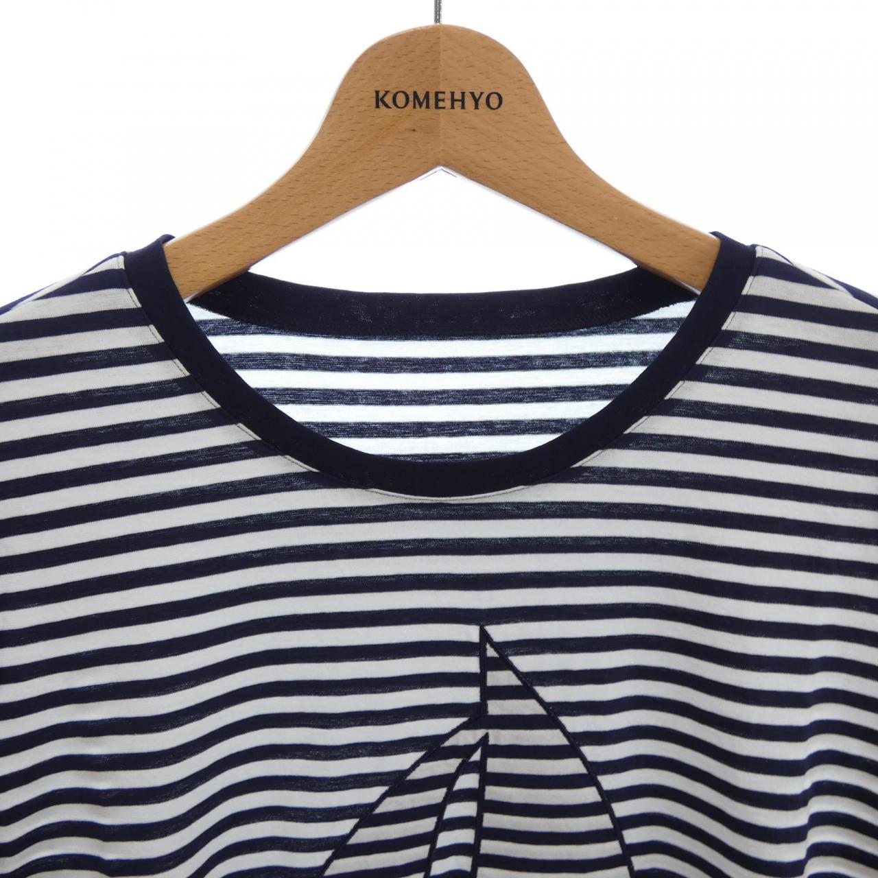 レリアン LEILIAN Tシャツ