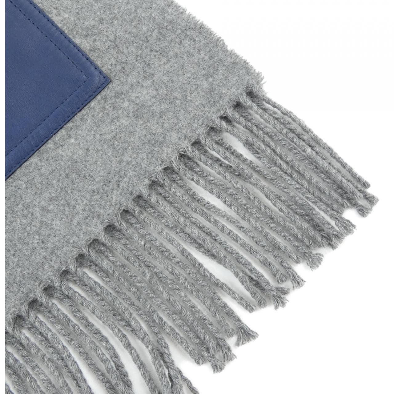 エルメス HERMES ECHARPE POCKET MUFFLER