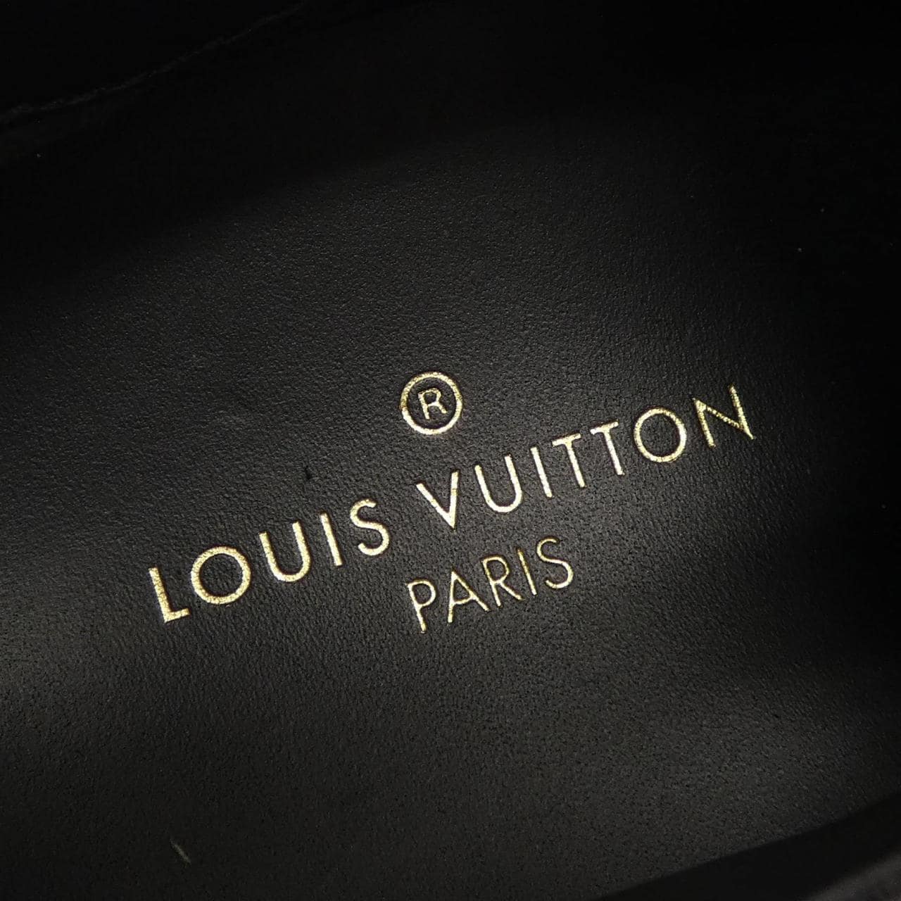 ルイヴィトン LOUIS VUITTON ランアウェイライン スニーカー