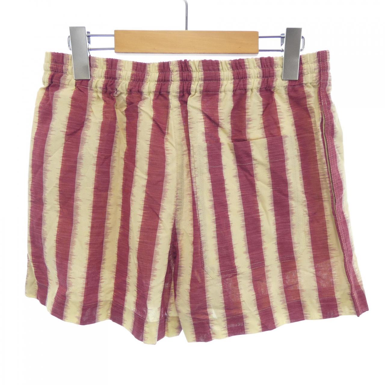 クリスチャンディオール CHRISTIAN DIOR 121P20A7858 ショートパンツ