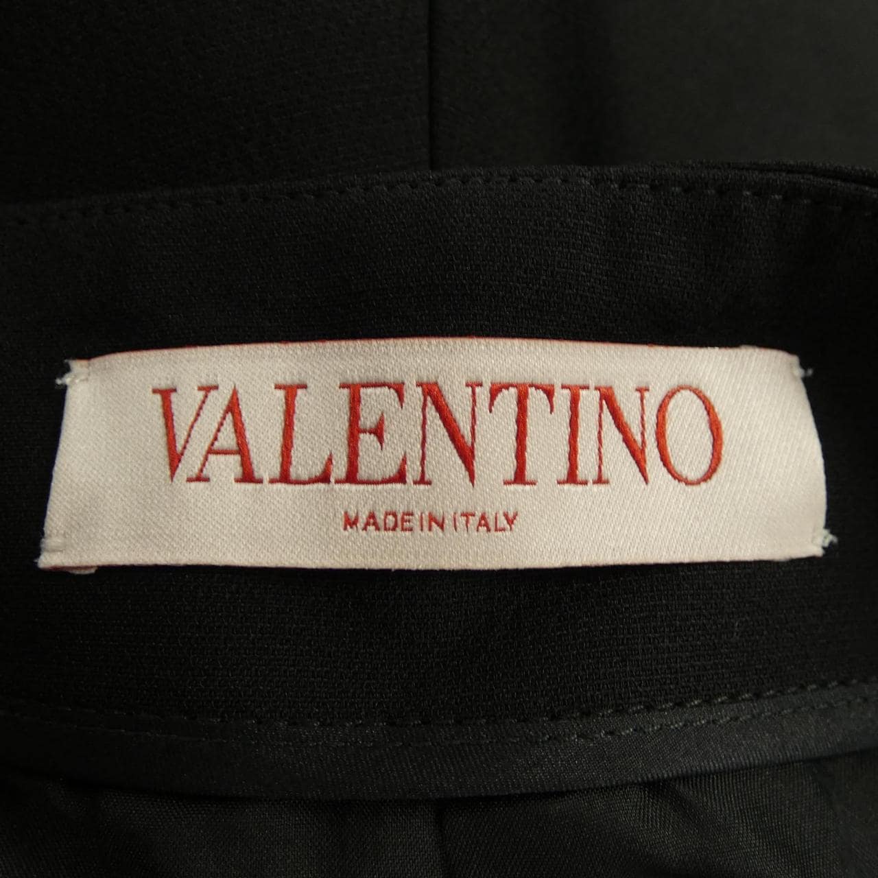 ヴァレンティノ VALENTINO 4B3RF2J01CF ショートパンツ