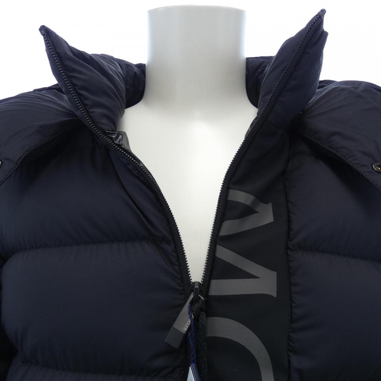 モンクレール MONCLER ダウンジャケット