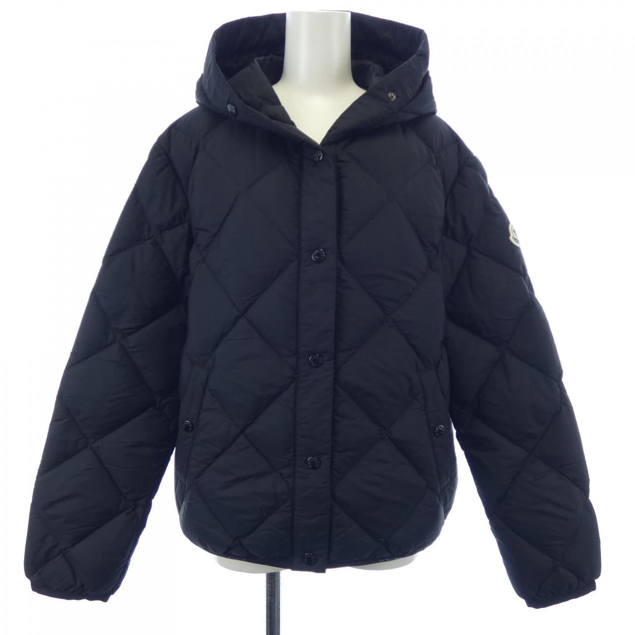 モンクレール MONCLER ダウンジャケット