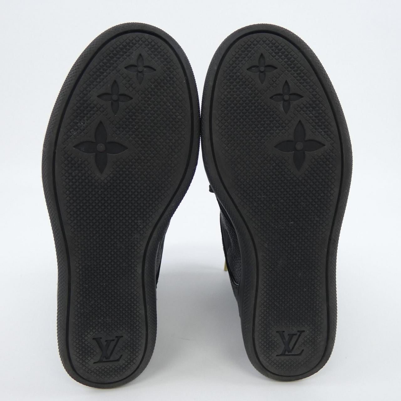ルイヴィトン LOUIS VUITTON スニーカー