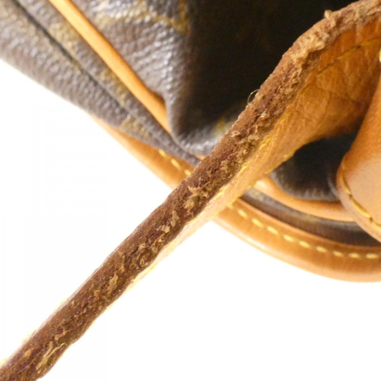 ルイヴィトン モノグラム ソミュール 35cm M42254 ショルダーバッグ