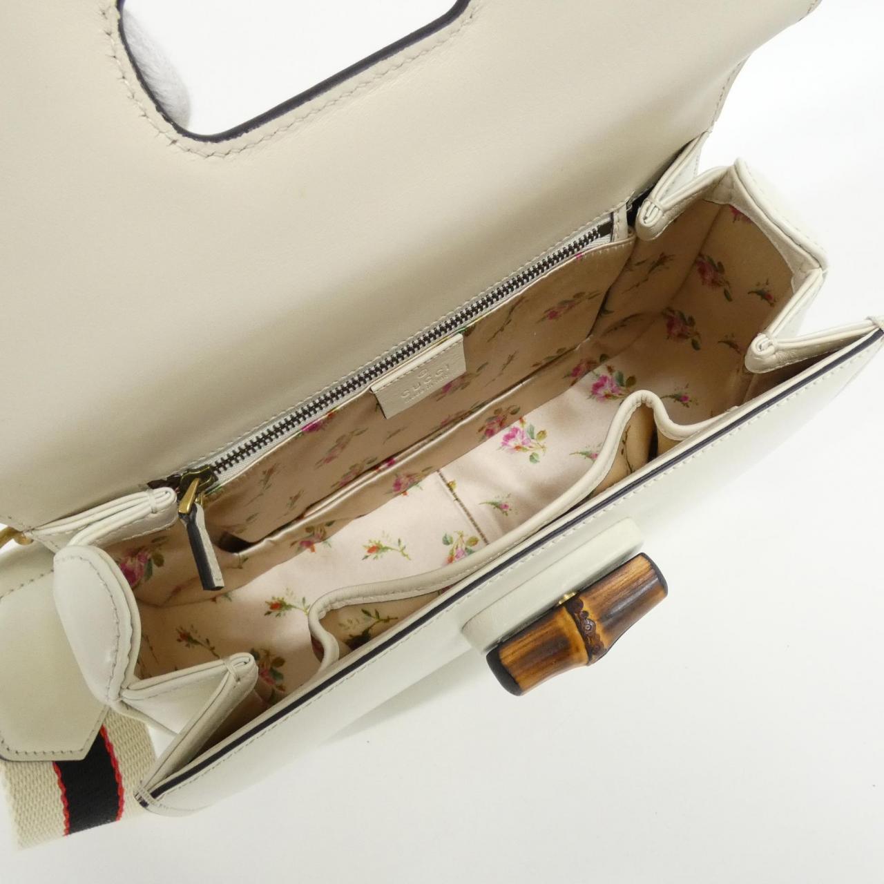 グッチ 499631 0F7AT バッグ