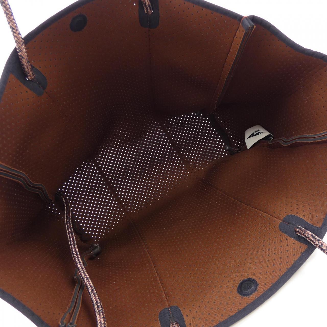 ステイトオブエスケープ STATE OF ESCAPE BAG