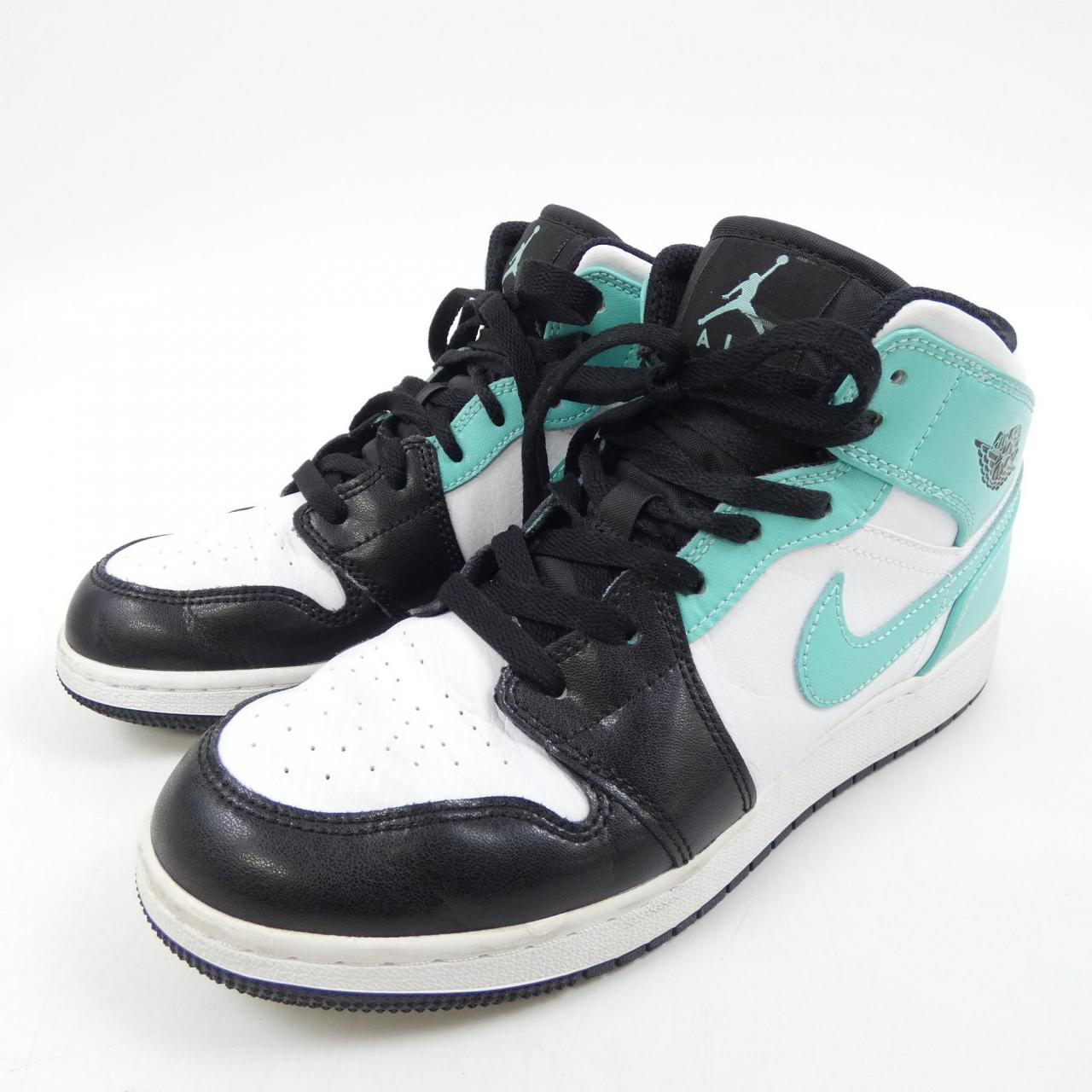 エアジョーダン AIR JORDAN スニーカー