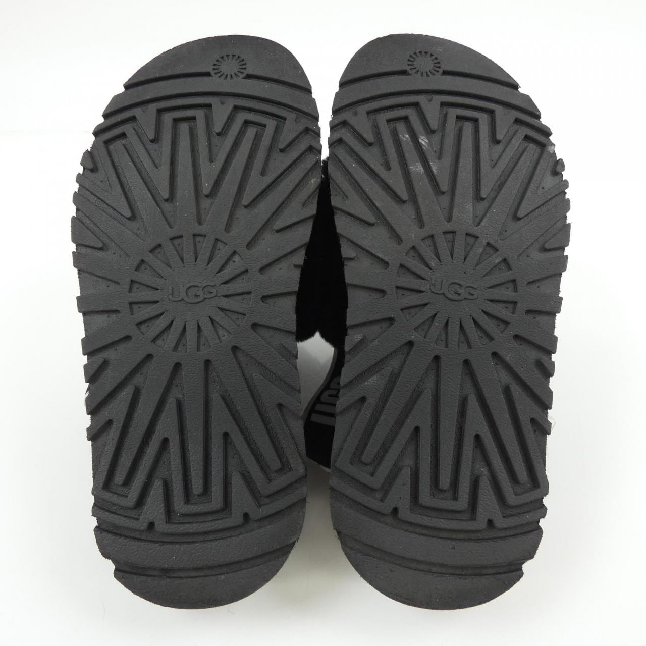 アグ UGG サンダル