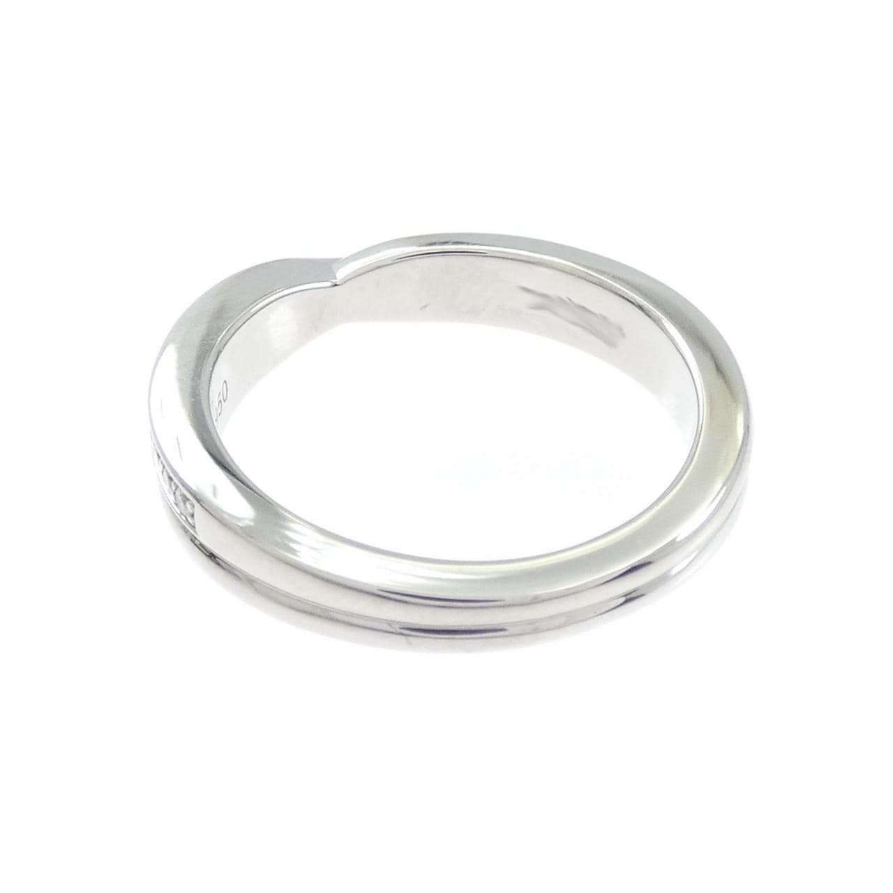 ハリーウィンストン トリスト ワンロウ リング