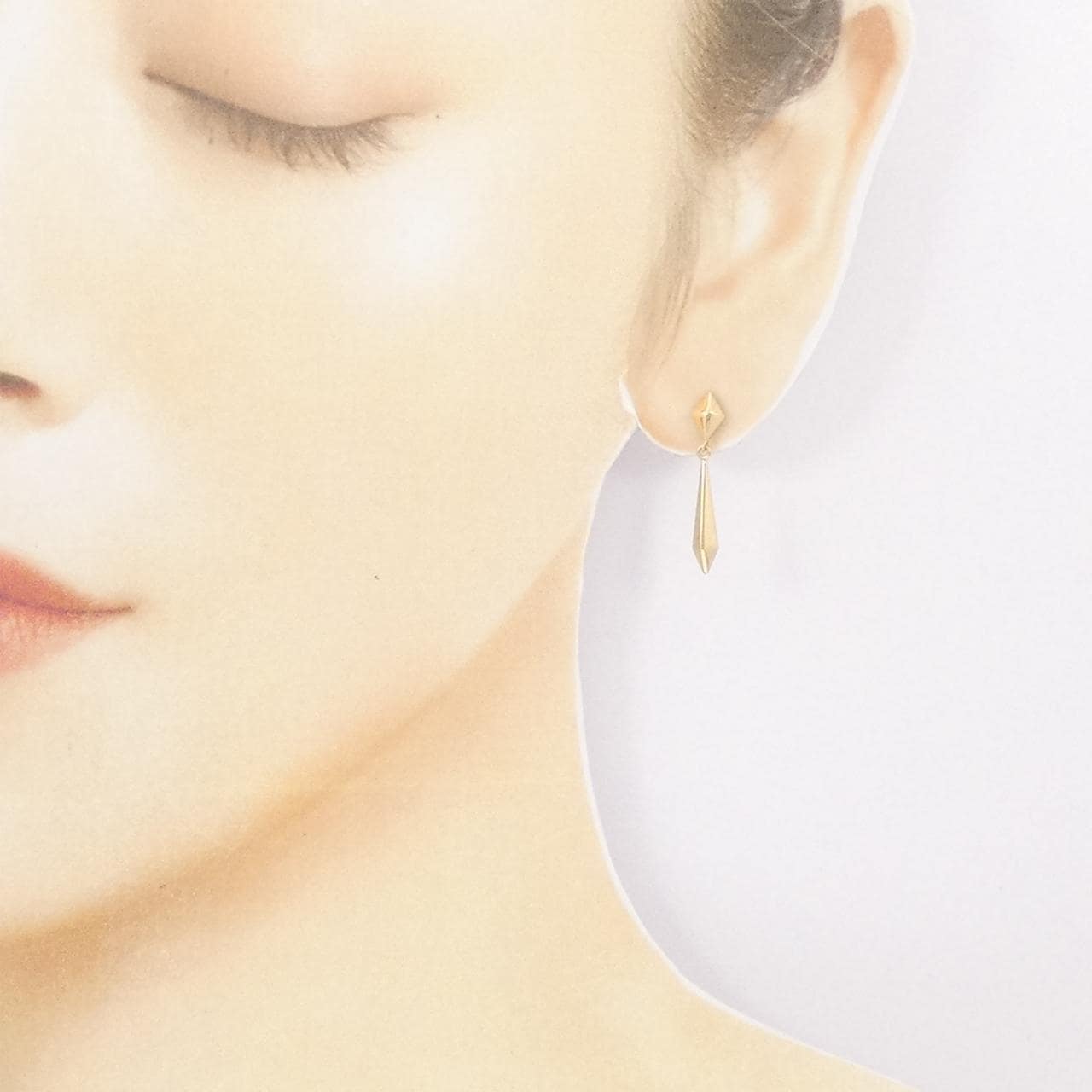 [BRAND NEW] K18YG earrings