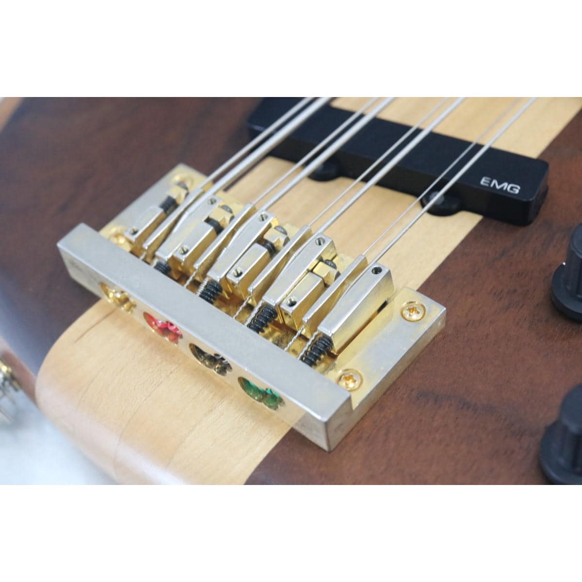 ＴＵＮＥ　　ＺＩ－ＩＩＩ－８Ｎ／ＡＫＡＰＰＡＣＨＩ