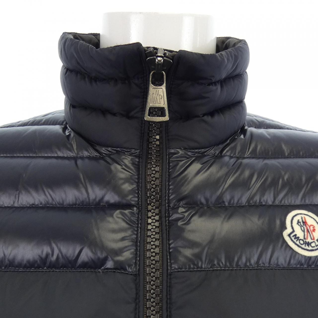 モンクレール MONCLER DUPRES ダウンベスト
