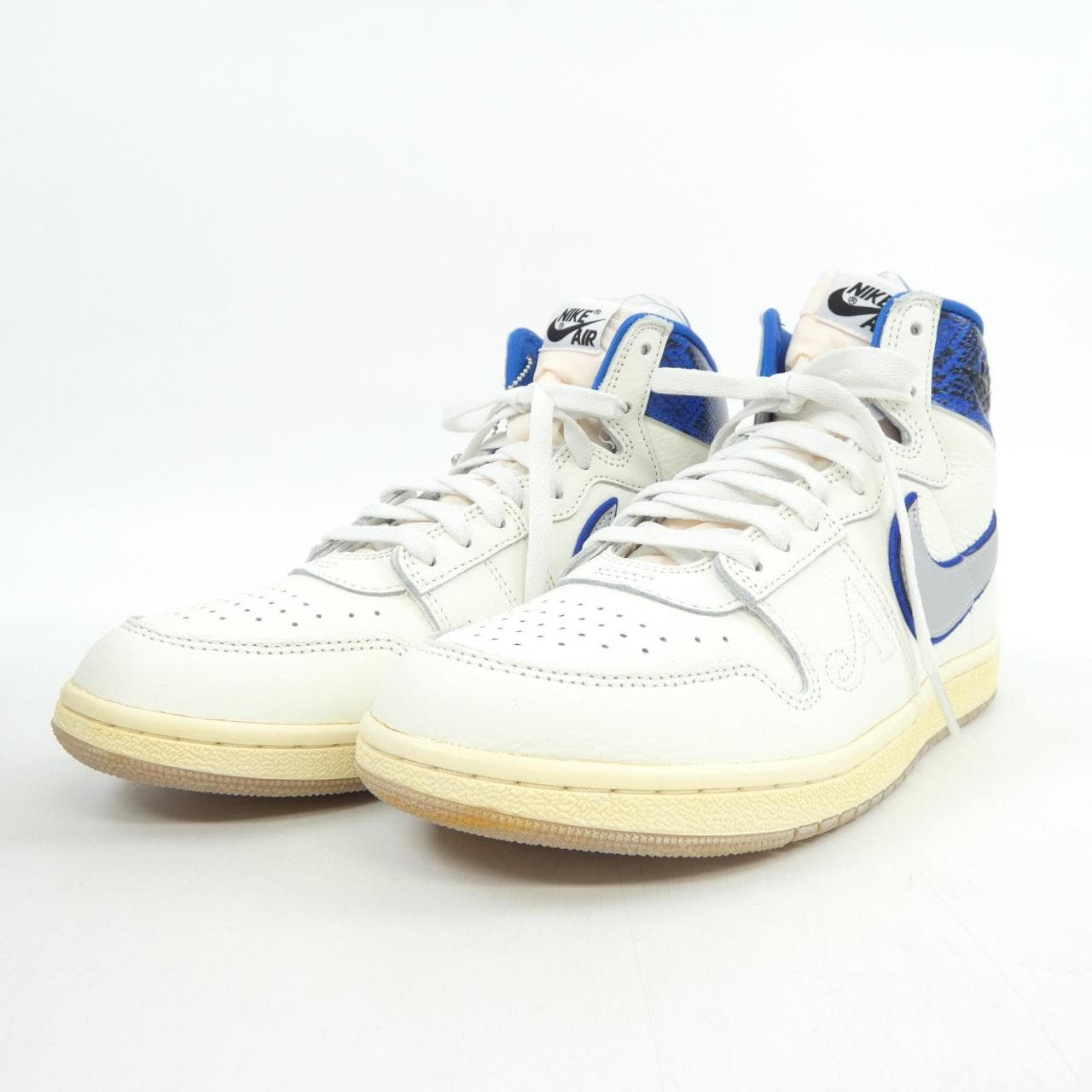 ナイキ NIKE FN8675-104 スニーカー