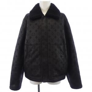 ルイヴィトン LOUIS VUITTON シアリングエンボスモノグラム HJL62EYGL ムートンジャケット