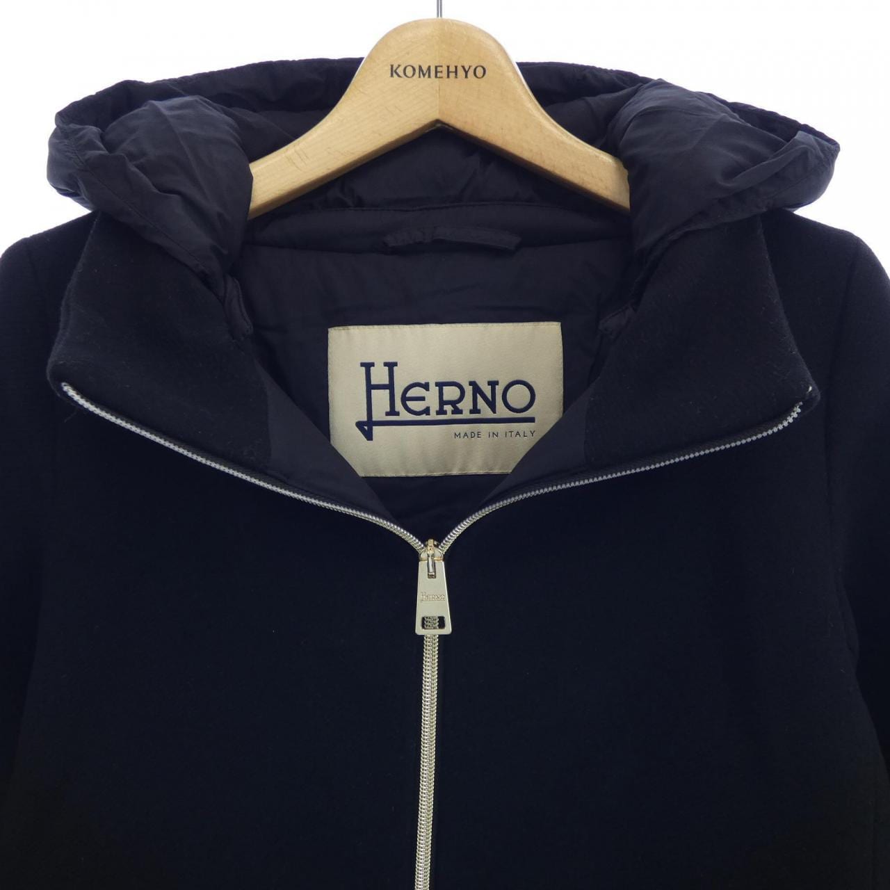 ヘルノ Herno ダウンコート