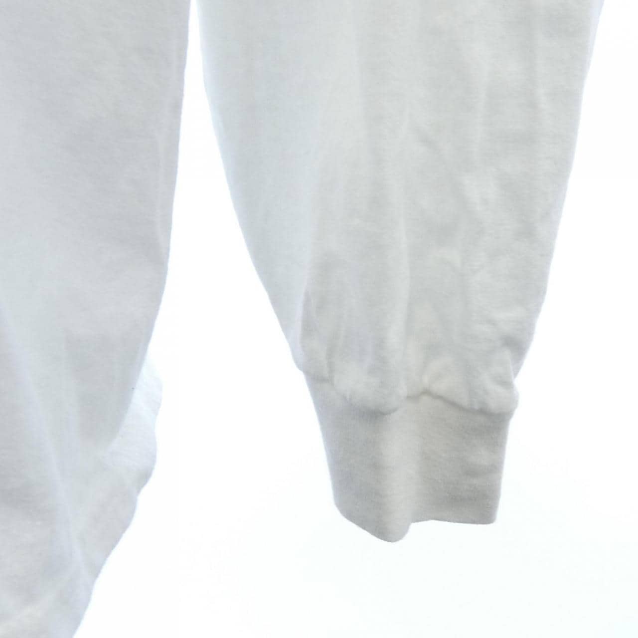 DOROTHY HENDRICKS Tシャツ