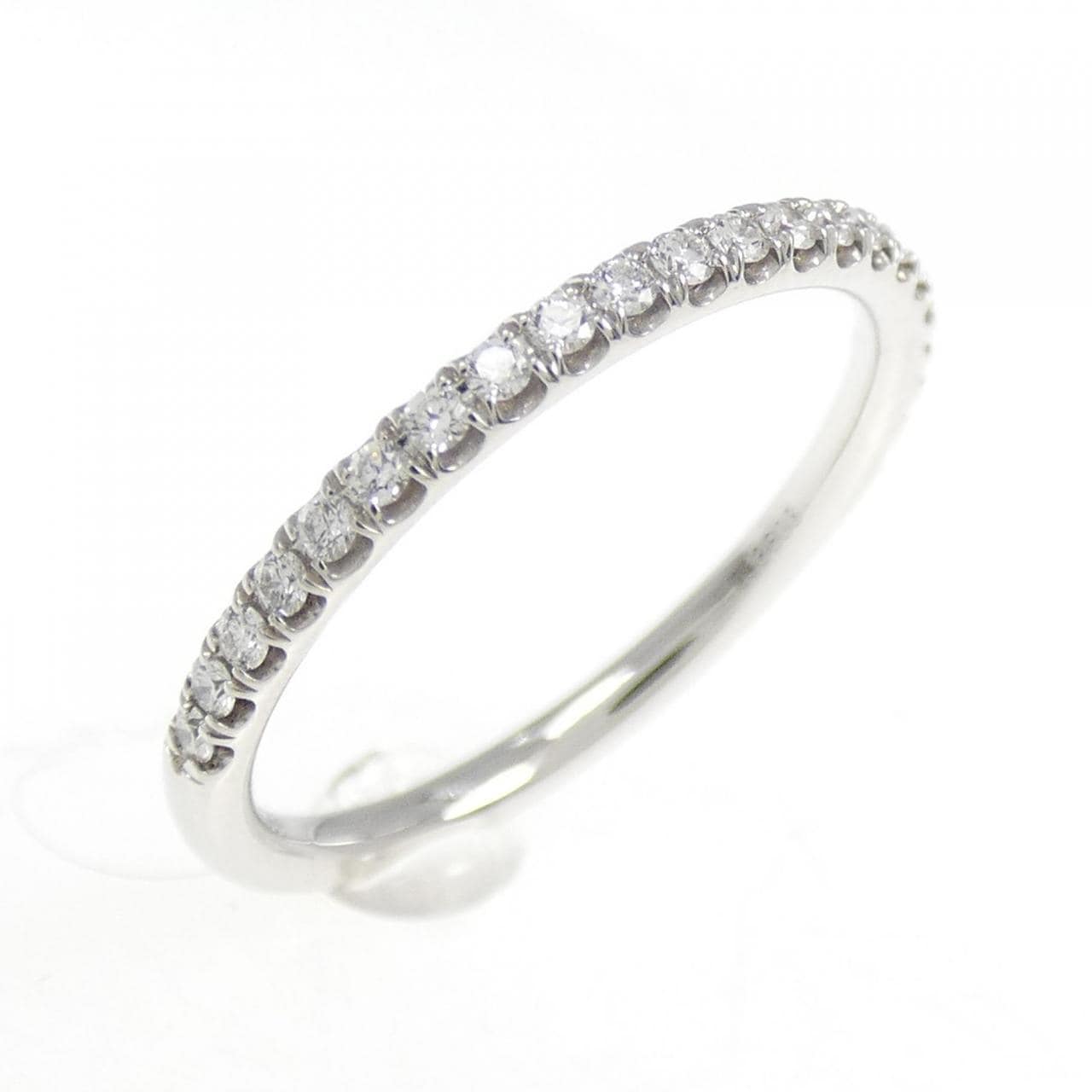 HARRY WINSTON Micropave Ring