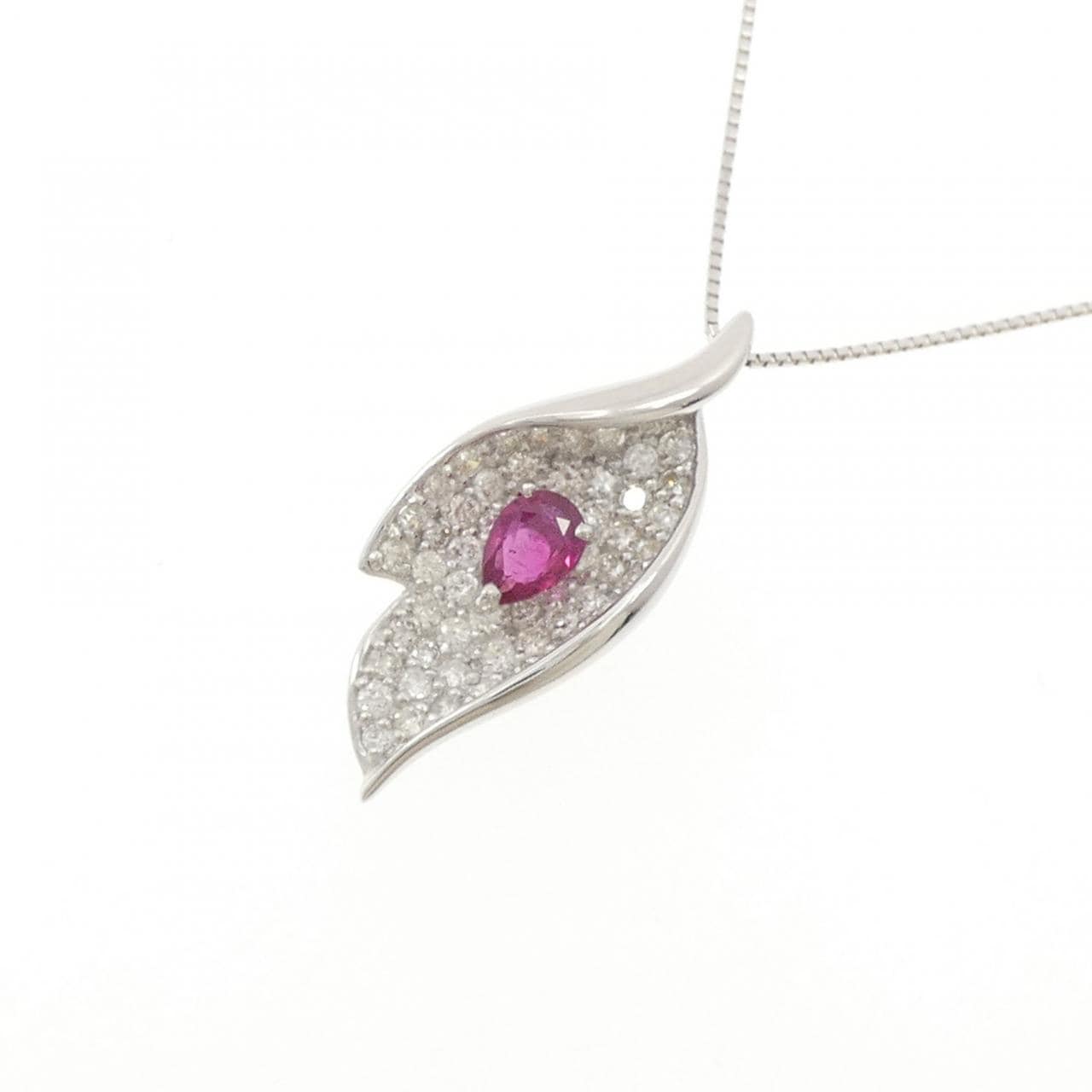K18WG ルビー ネックレス 0.50CT