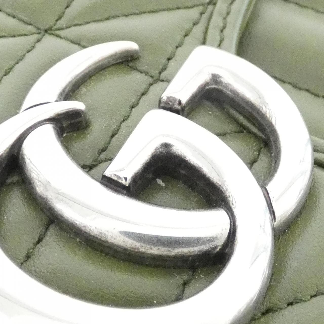 グッチ GG MARMONT 446744 UM8AF ショルダーバッグ