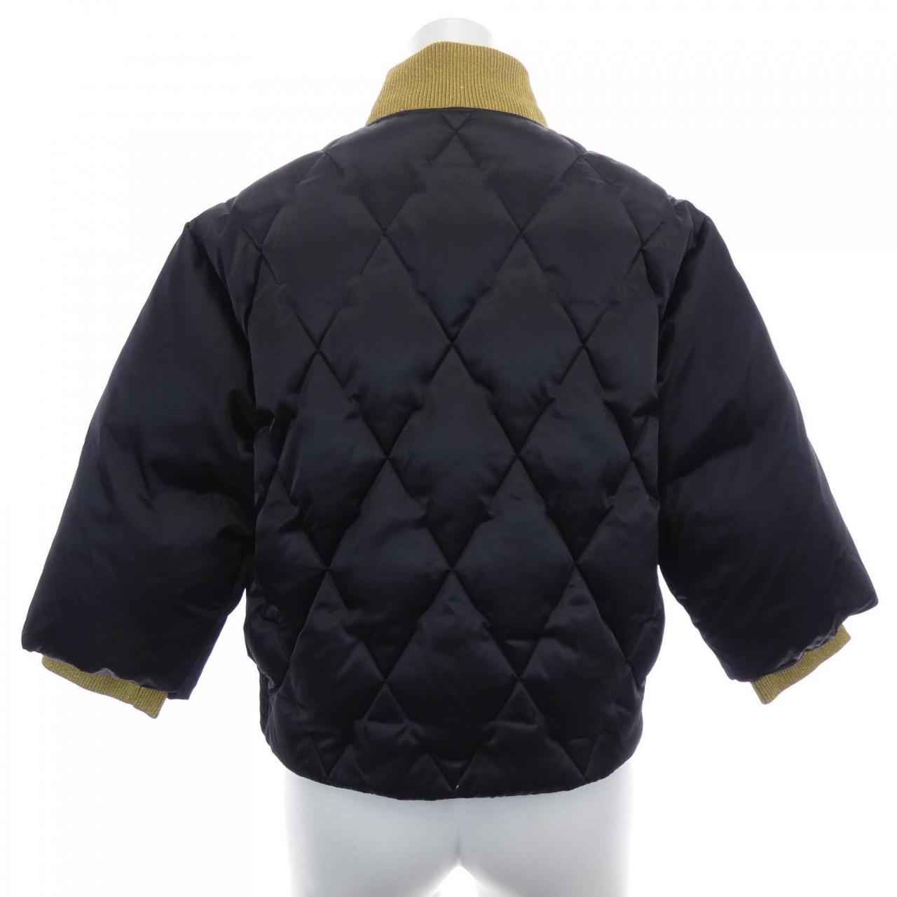 シャネル CHANEL P57120V43068 ダウンジャケット