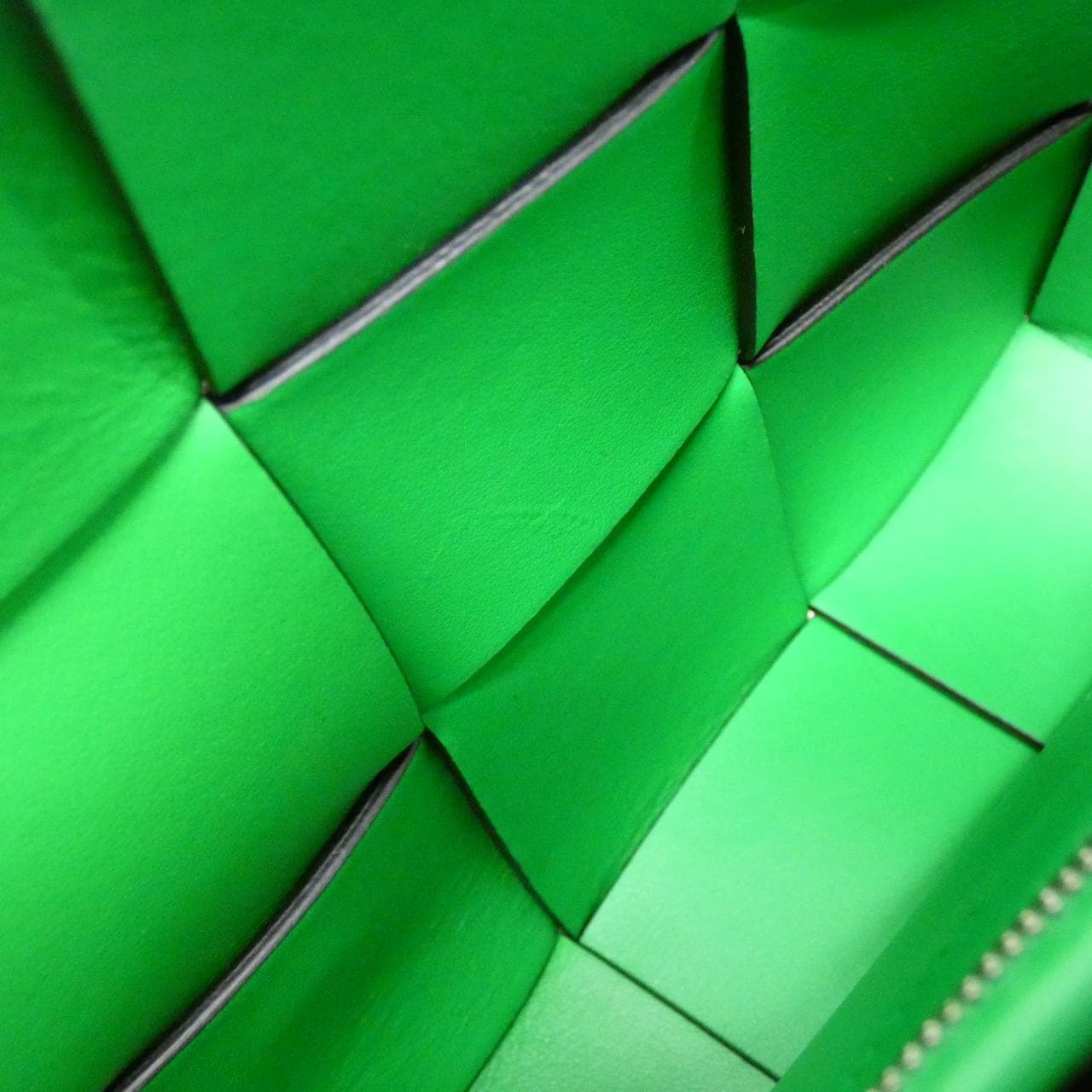 ボッテガヴェネタ 737950 V29E0 ショルダーバッグ