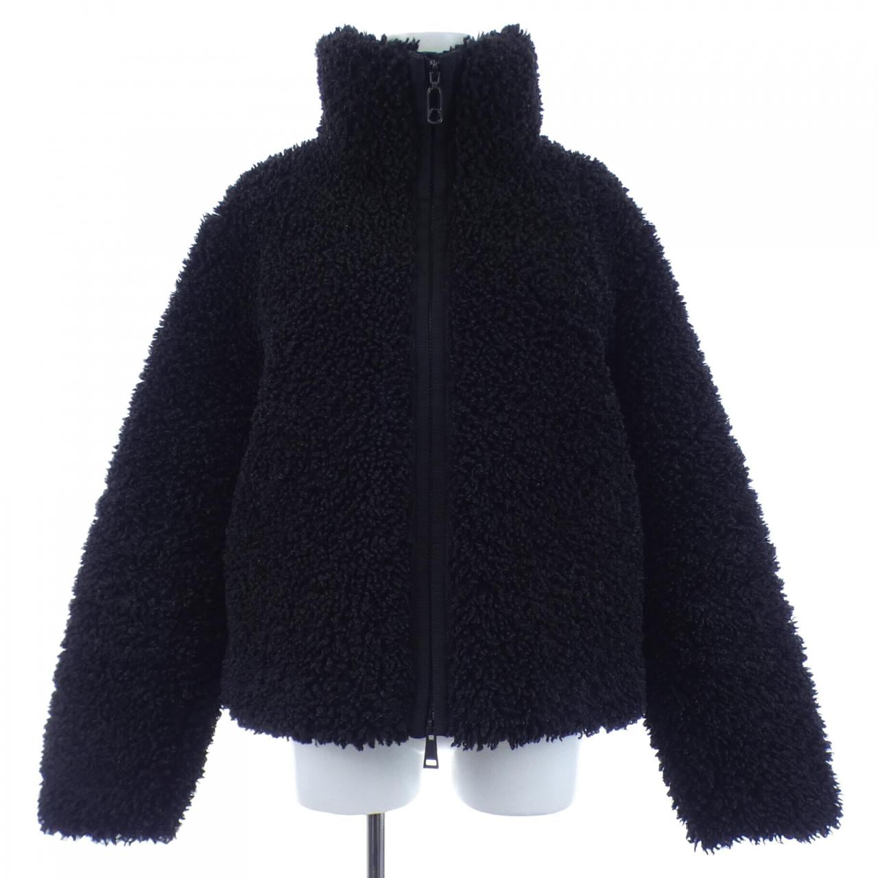 モンクレール MONCLER BRIDOIRE ダウンジャケット