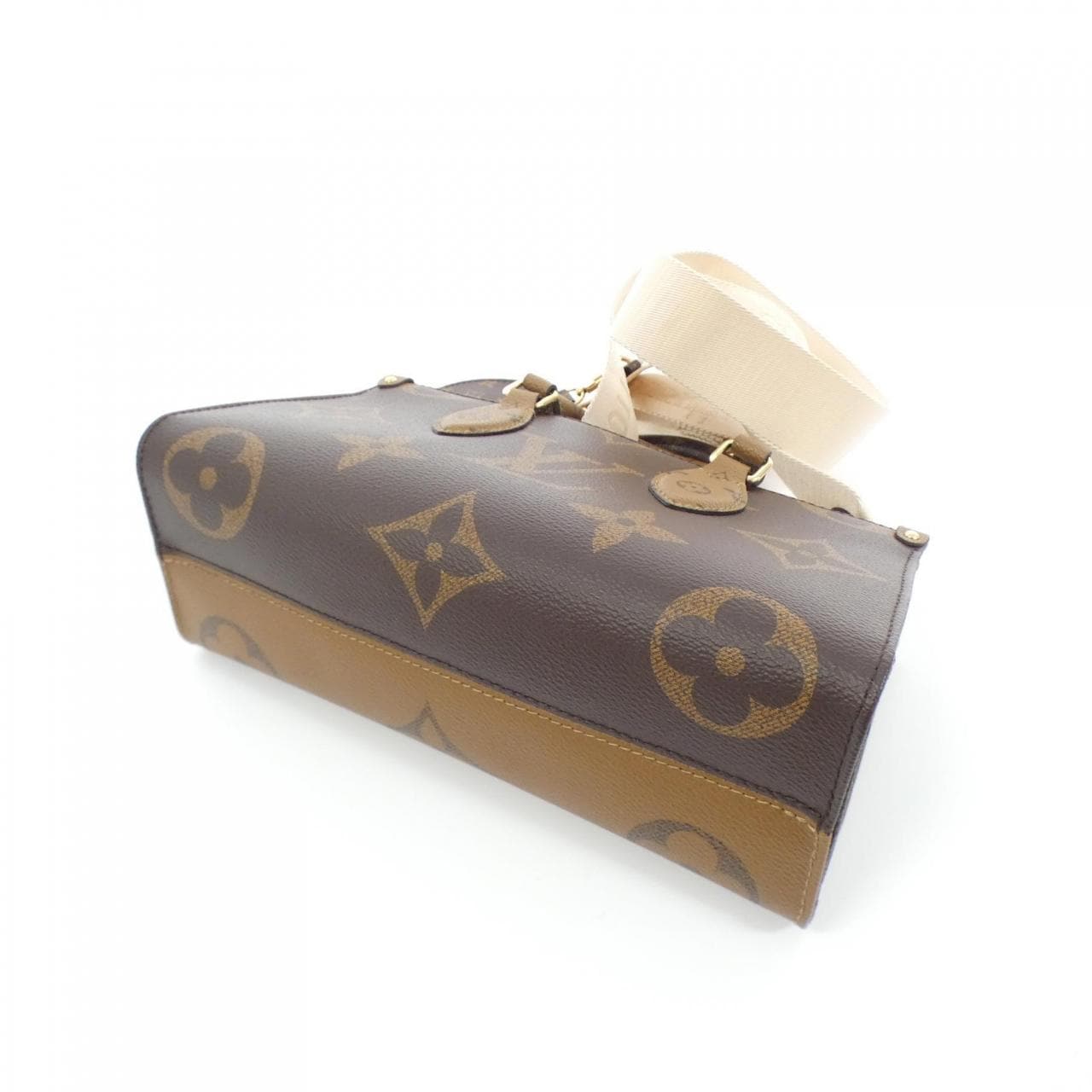 LOUIS VUITTON Monogram Giant On the Go EW M46653 包