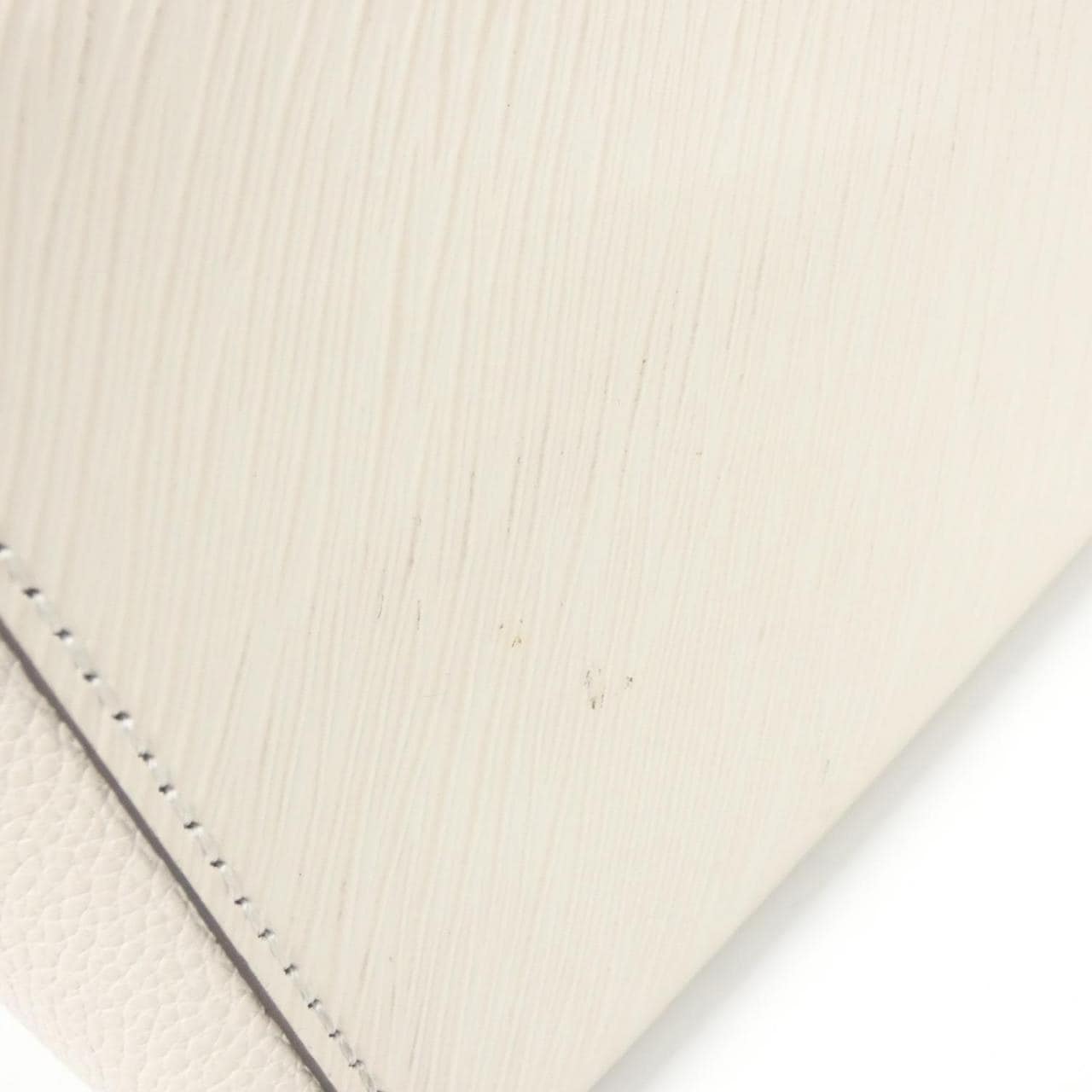 ルイヴィトン エピ マレル トートBB M20520 バッグ